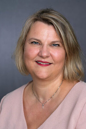 Portrait von Dr. med. Yvonne Hummel